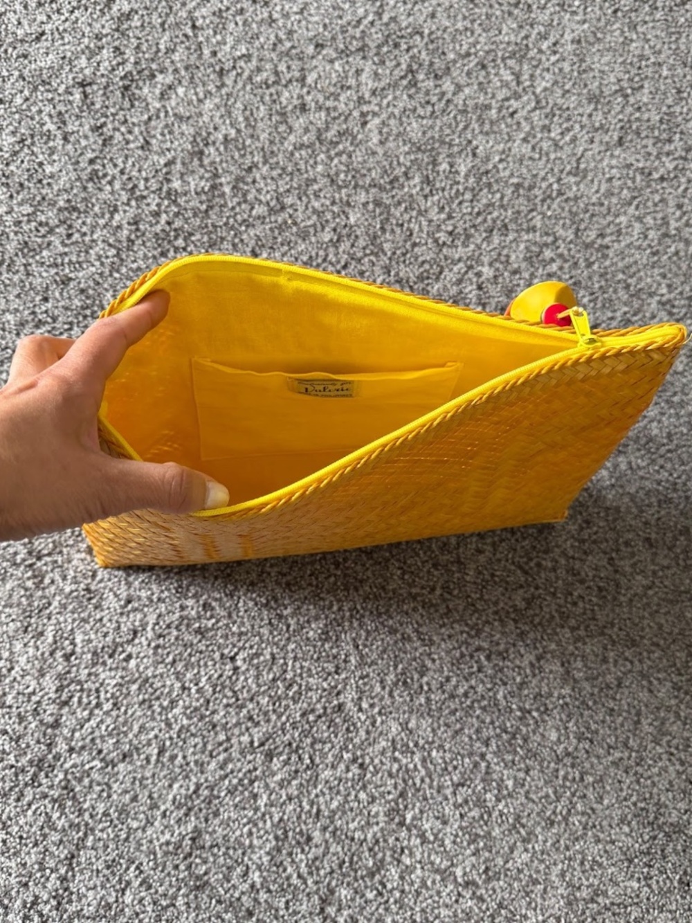 Bright Golden Yellow 1960s Straw Clutch True Vintage by Exclusively for VALERIE - Picture 5 of 8